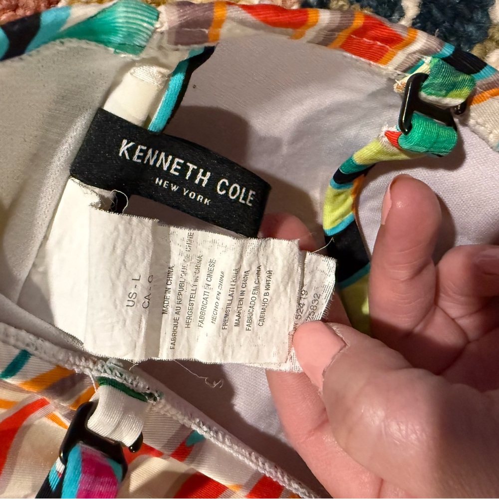 Kenneth Cole Swimsuit - GUC - L - Removable Straps - Picture 6 of 7